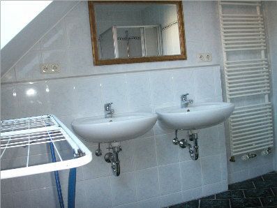 Haus 17 - OG Waschbecken